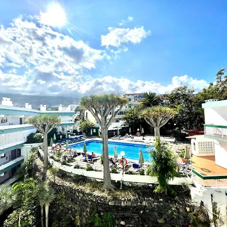 Апартаменты Studio E With Wifi, Pool And Amazing View
